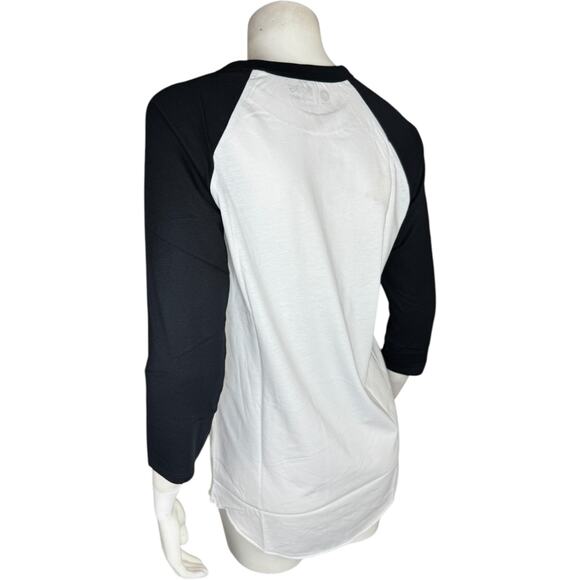 BOBS Skechers‎ Peek A Cat Rainbow Baseball Tee Small NWOT White Black 3/4 Sleeve - Picture 3 of 14